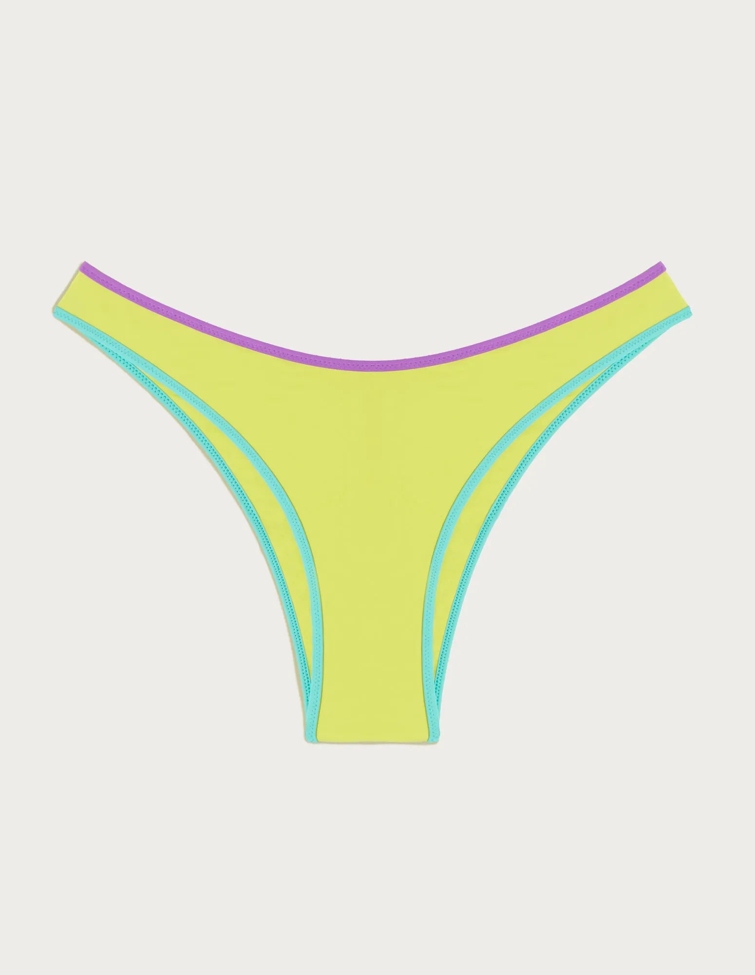 Candie - Rroba banje/bikini mbathje braziliane