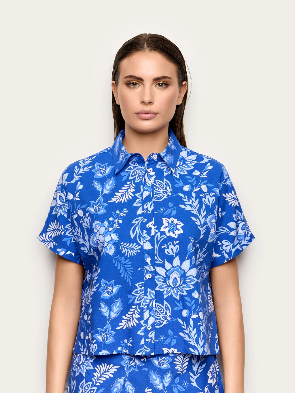 Yamamay Albania Blouse | AMAD192008128_02_24632460-fe2d-4071-af04-5d03af731db9.jpg