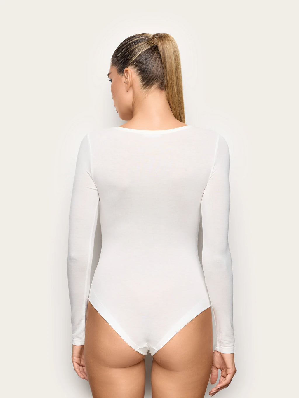 Yamamay Albania Body | AMAD193001096_05_3d9be410-38a9-436b-a1b0-b217276ed3fb.jpg