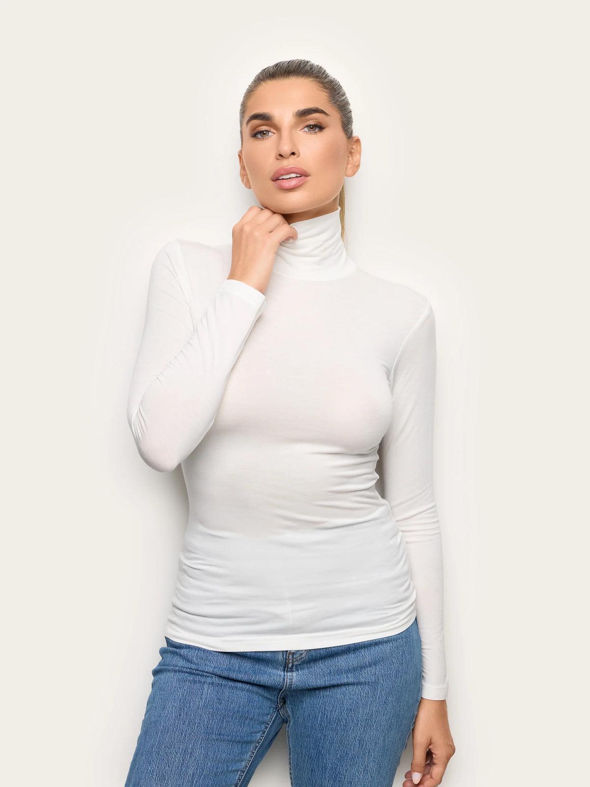 Yamamay Albania T-shirt | AMAD193003096_01_1cb1f901-01d2-4452-a40a-4fe2a57fa726.jpg