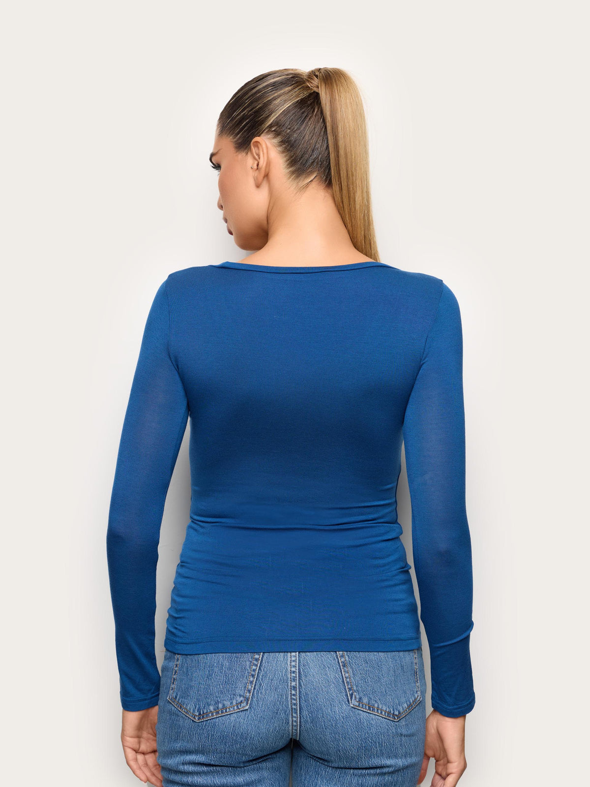 Yamamay Albania Long-sleeve decolte neck T | AMAD193004215_05_12fa775e-475a-4d22-85ad-2dfa6d8f3cb7.jpg
