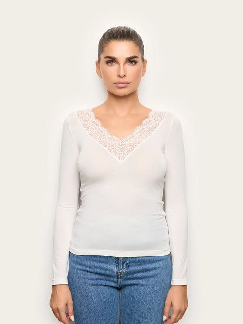 Yamamay Albania Long-sleeve v neck T-shirt | AMAD193005035_02_ae74d698-0ba7-4f33-8233-cbc8c61a0f02.jpg