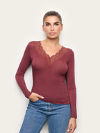 Yamamay Albania Long-sleeve v neck T-shirt | AMAD193005092_01_731cec34-9bcb-4617-9e70-0d6fca181cd1.jpg