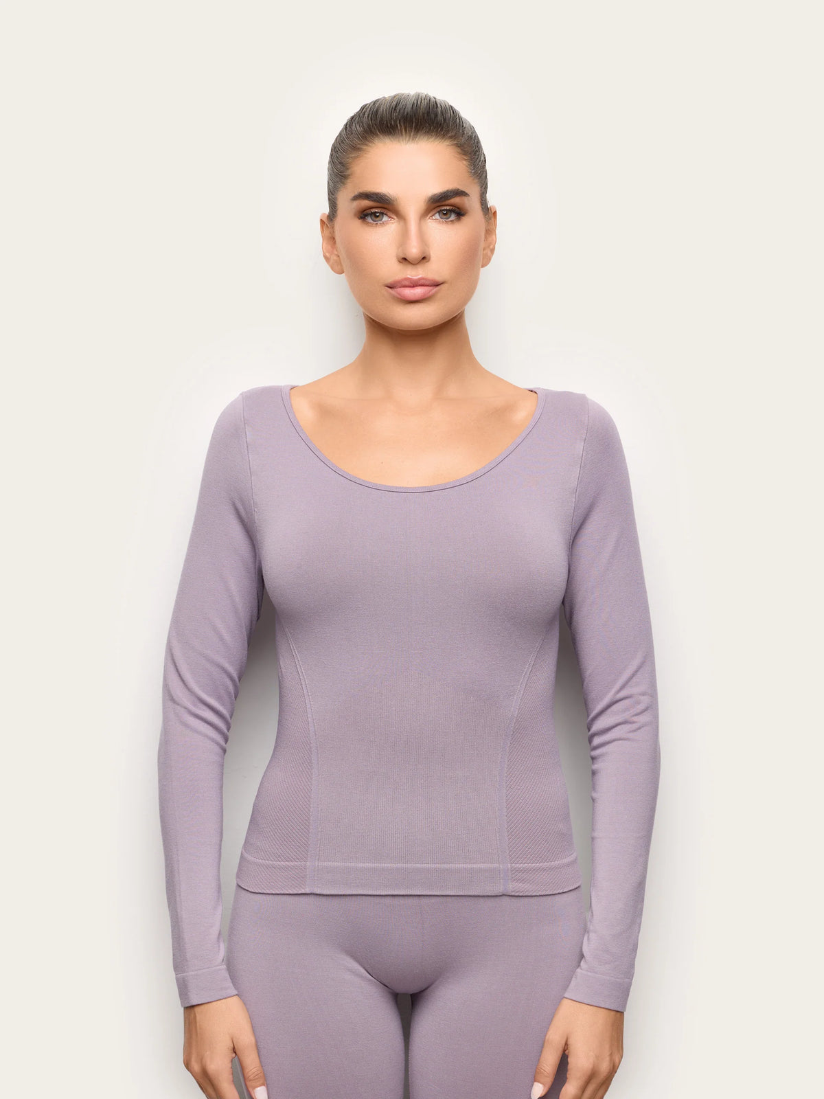 Yamamay Albania Long-sleeve T-shirt | AMAD193025061_02_588c0d03-80bf-4b98-9093-3491aeee9f68.jpg