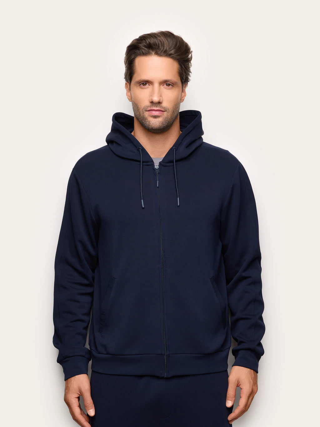 Yamamay Albania Sweatshirt | AMAU193005024_02_62545fc3-d982-4c53-bbd3-6efc6746f0fa.jpg