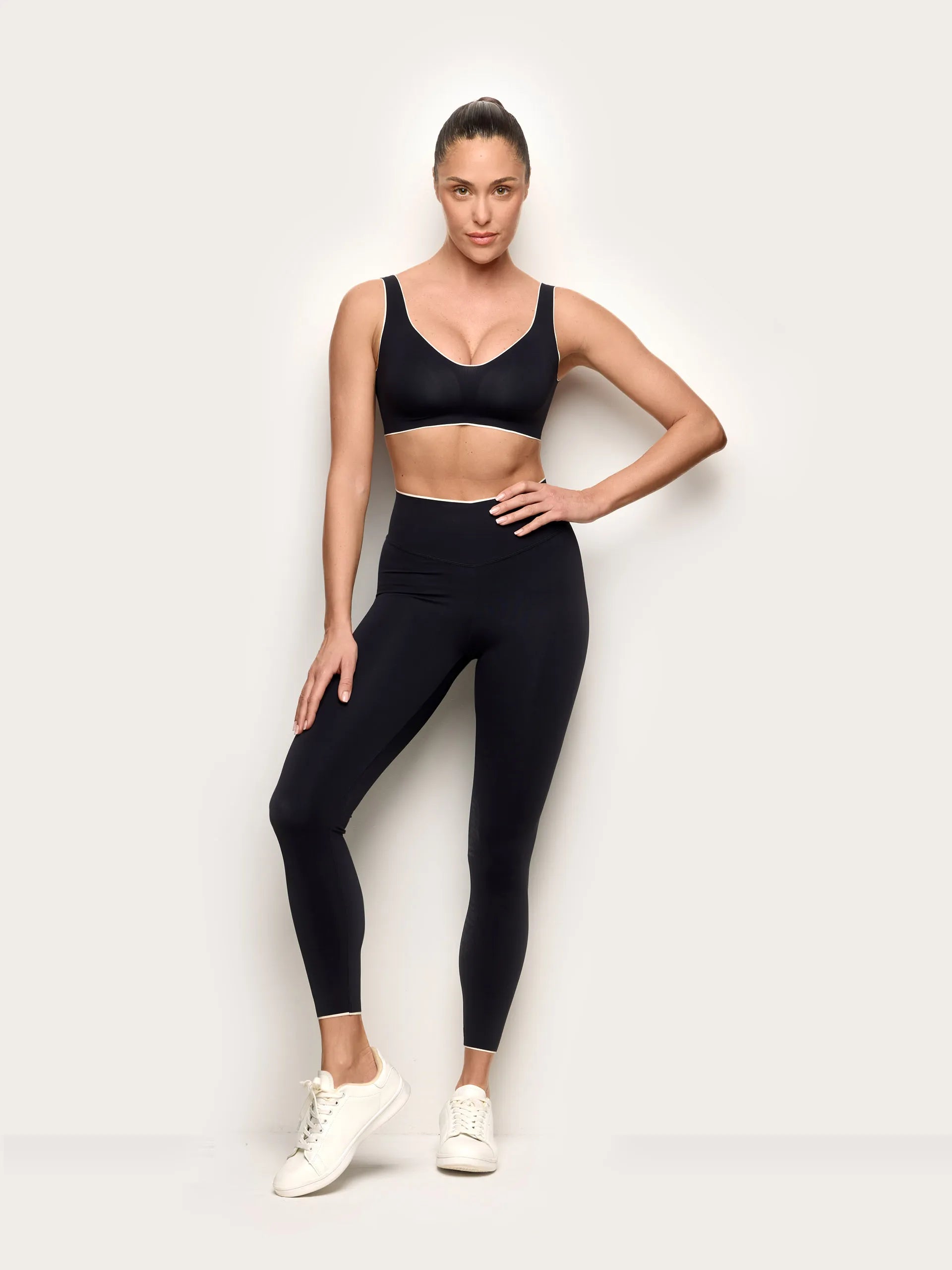 Yamamay Albania Leggings | APMD191002_072_01.jpg