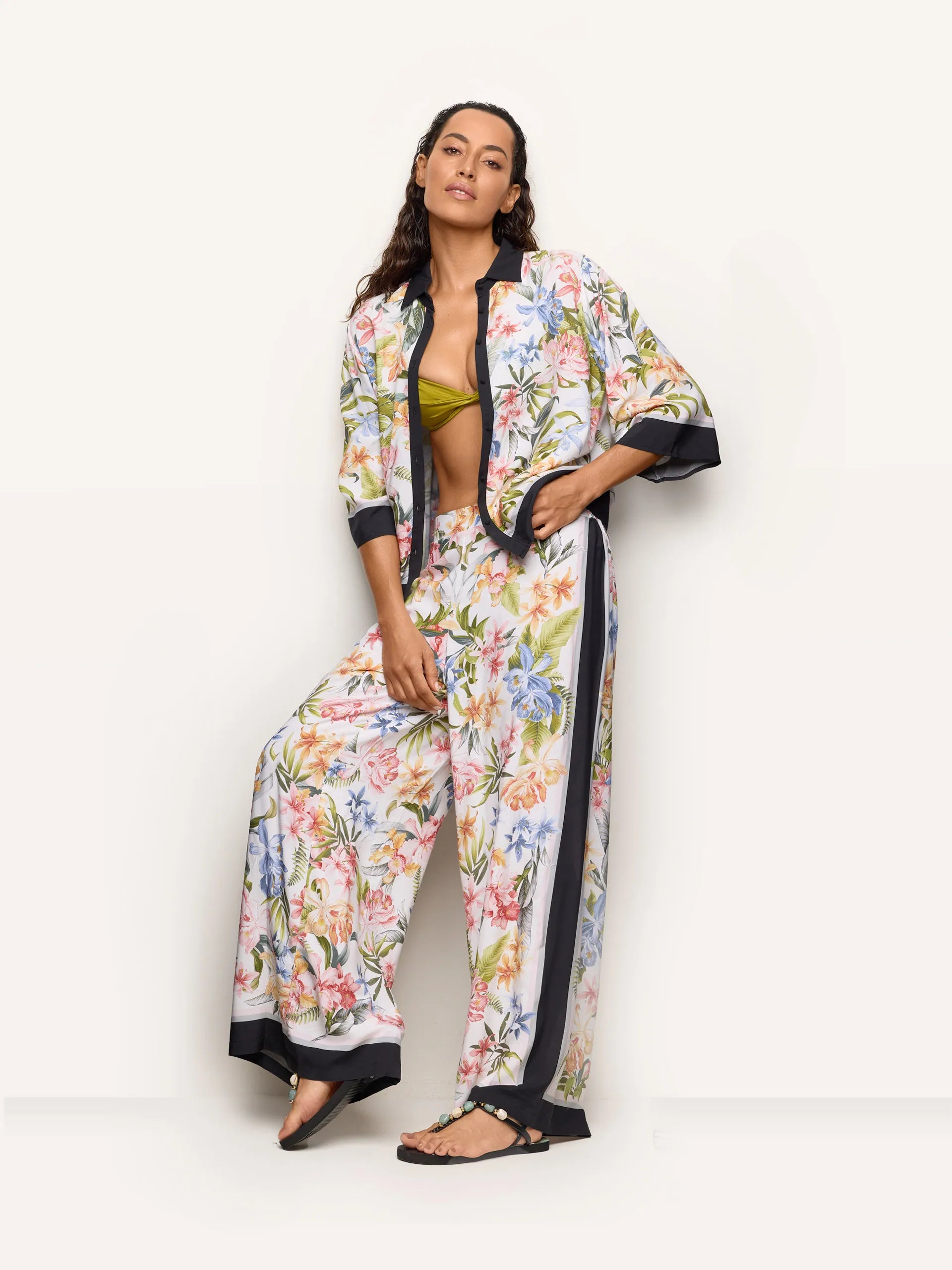 pantallona te gjata per femra yamamay tahiti te gjera floral