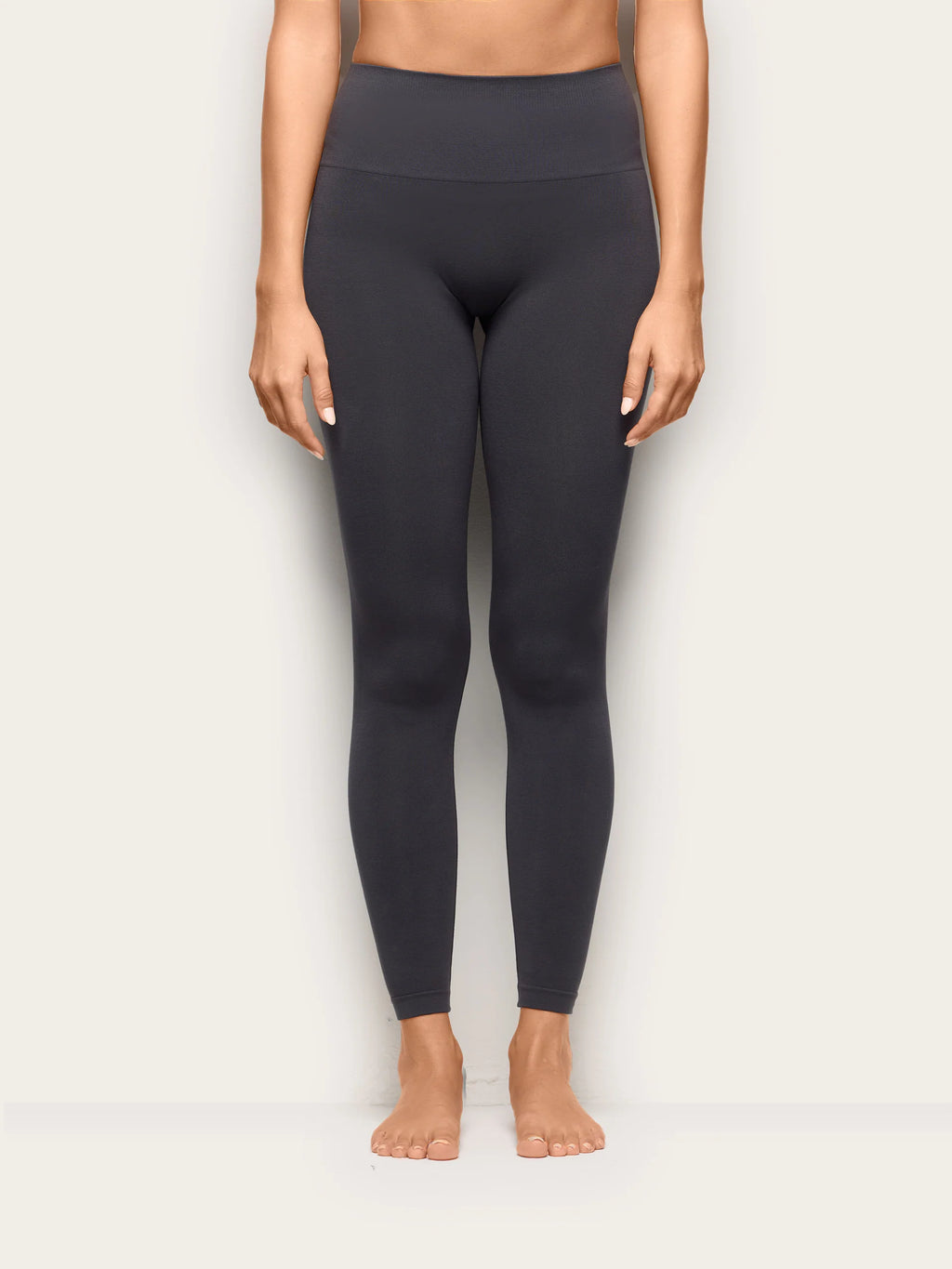 Yamamay Albania Leggings | APMD193006136_02_bca5bff4-2dd2-4c20-85d2-bd0b1ddb5349.jpg