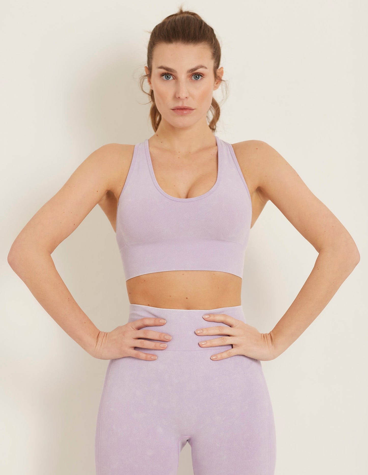 TOPS-Seamless / Yoga