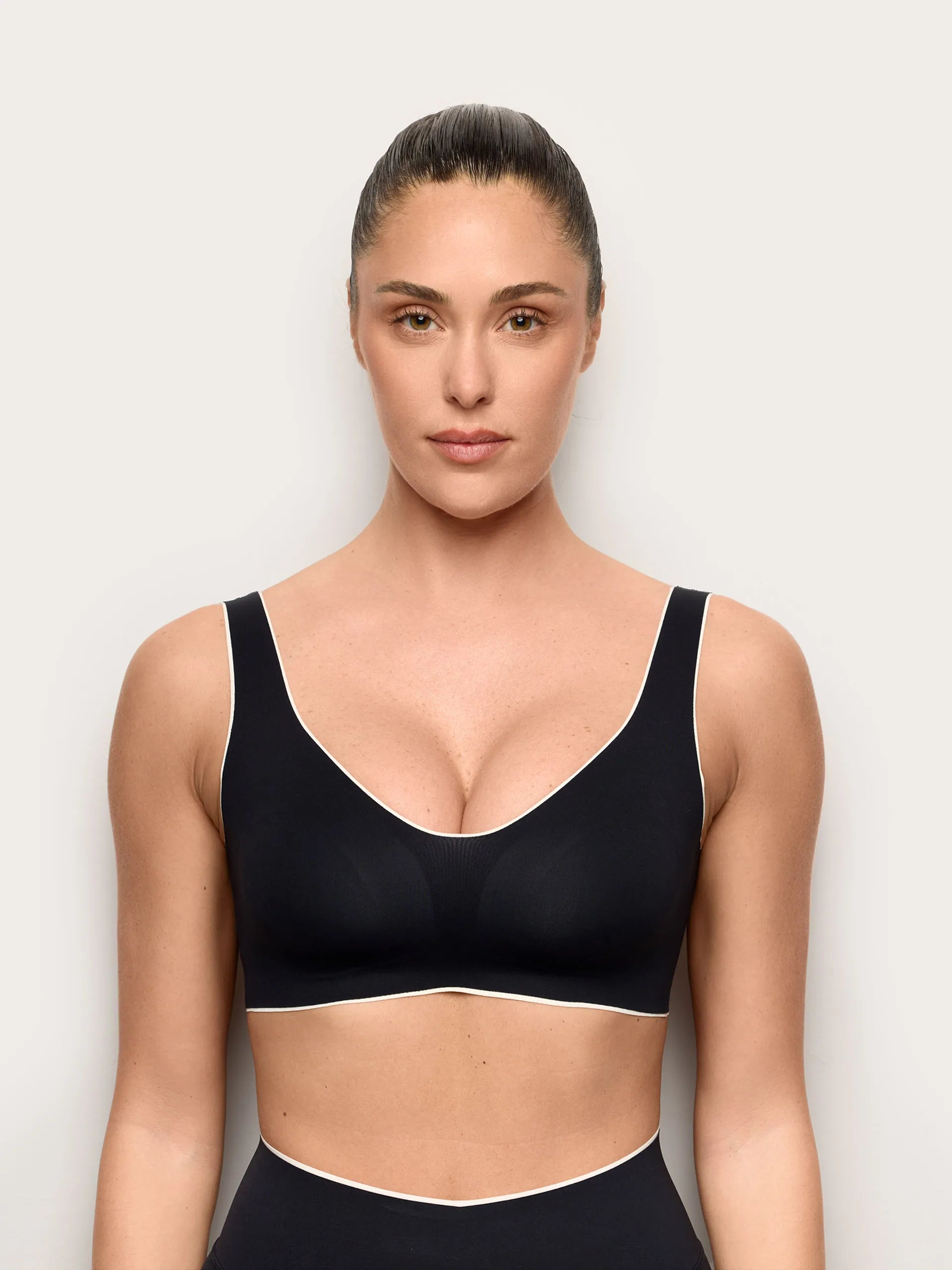 Yamamay Albania Top | ATOD191004_072_02.jpg