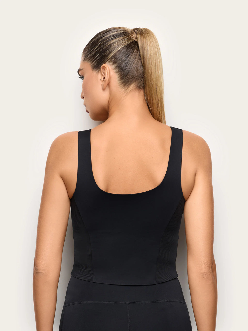 Yamamay Albania Vest | ATOD193005072_05_6973f57d-a4a4-4098-bd99-5ad379244978.jpg