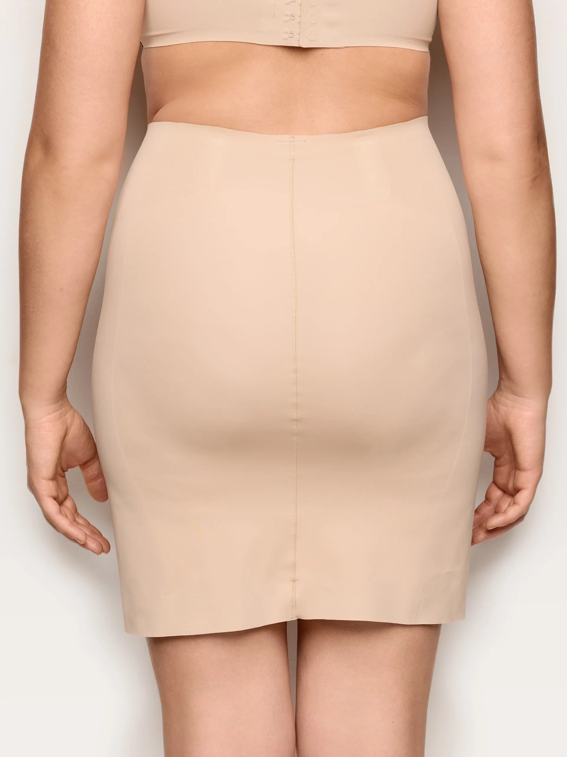 Yamamay Albania Shaper skirt | BGND99X004_216_05.jpg