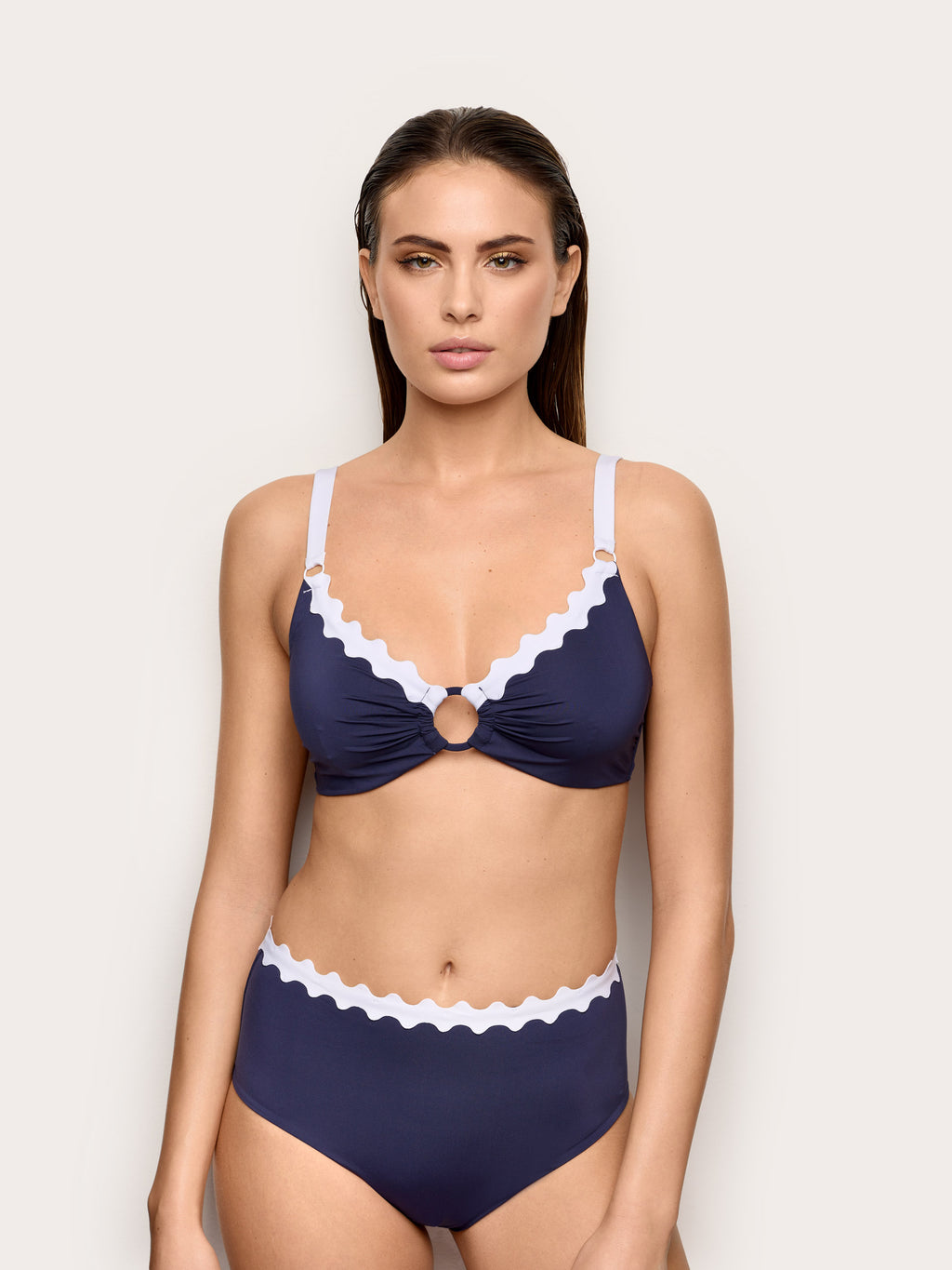 Marena - Reçipeta bikini balconette për femra