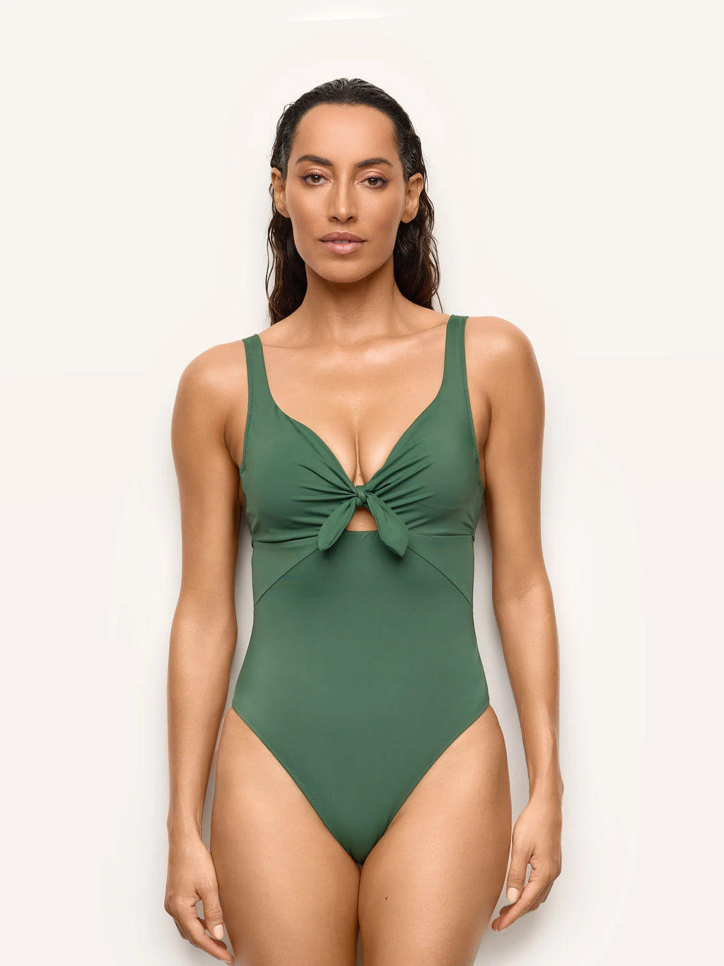 Yamamay Albania Shaping padded one-piece swims | CCID192004_237_02.jpg