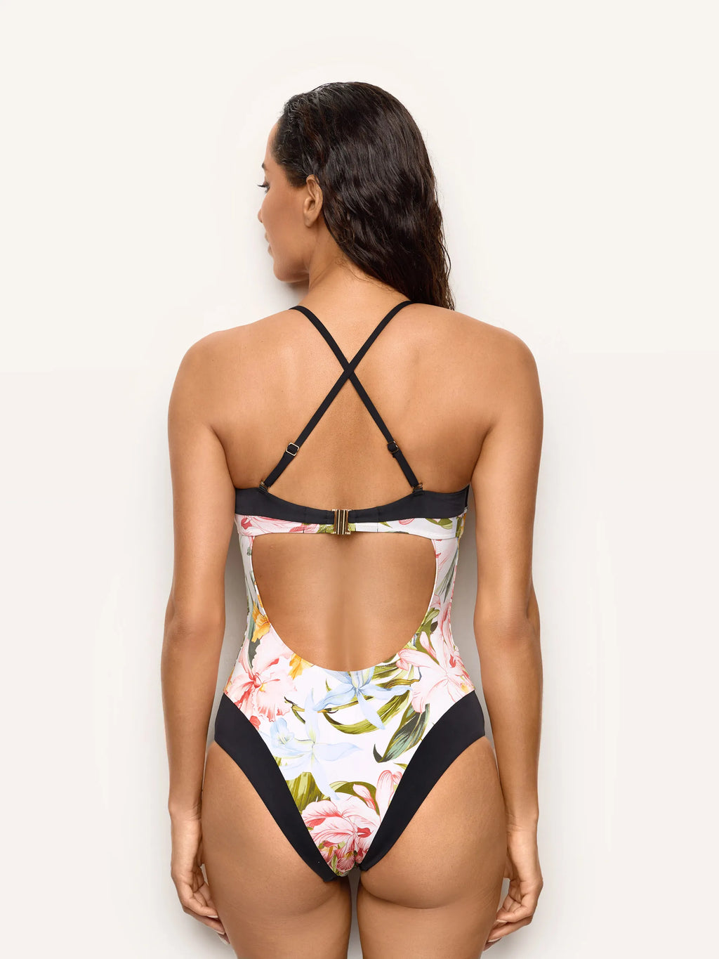 Yamamay Albania Padded one-piece swimsuit | CCID192010_128_03.jpg