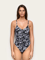 Yamamay Albania One-piece swimsuit w/remov. | CCID192017_128_02.jpg