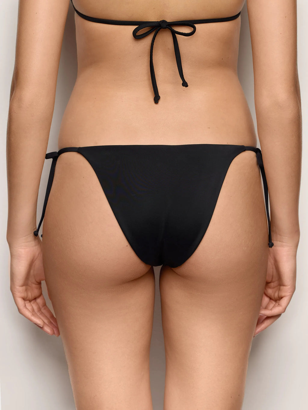 Yamamay Albania Bottom with strings | CSLD192005_072_05.jpg