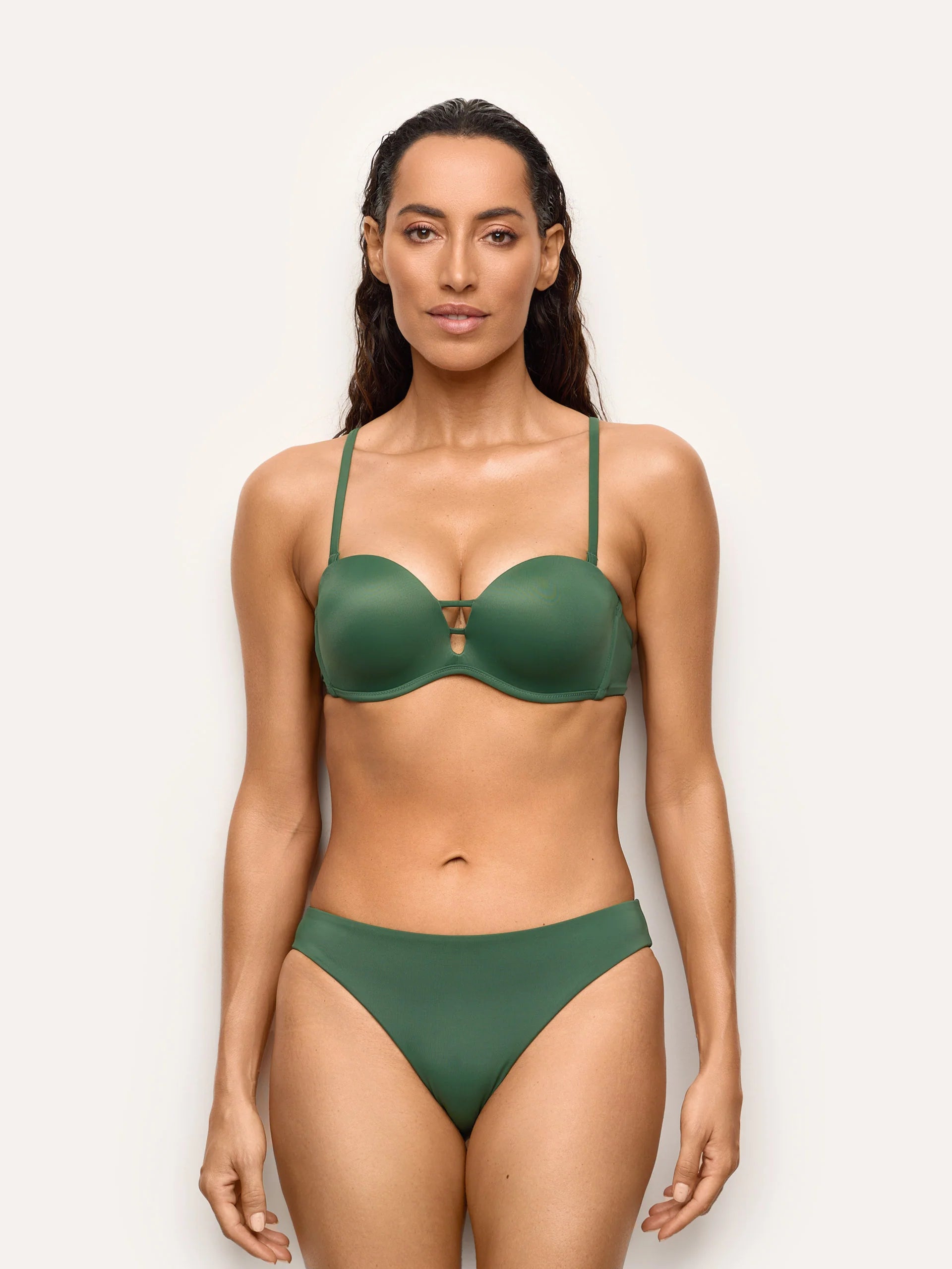 Yamamay Albania Medium-side bottom | CSLD192007237_02_81acd44b-9d77-4e92-9872-fea22c40d707.jpg