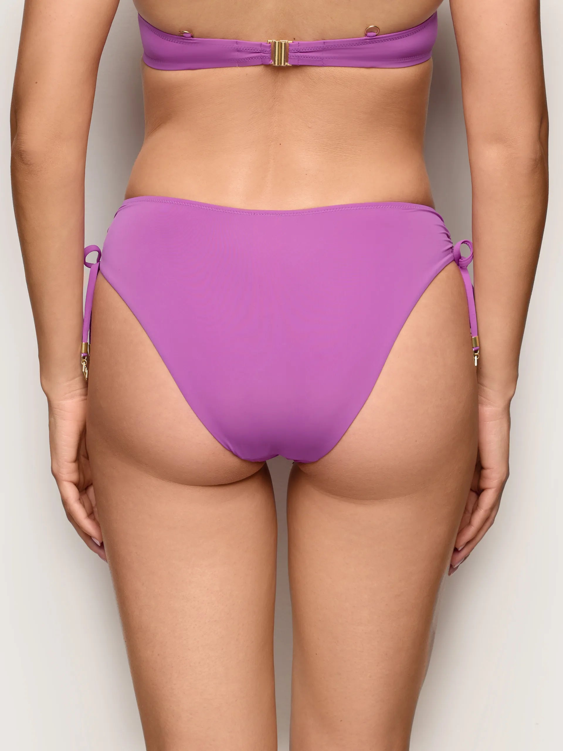 Yamamay Albania Medium-side bottom | CSLD192028_068_05.jpg