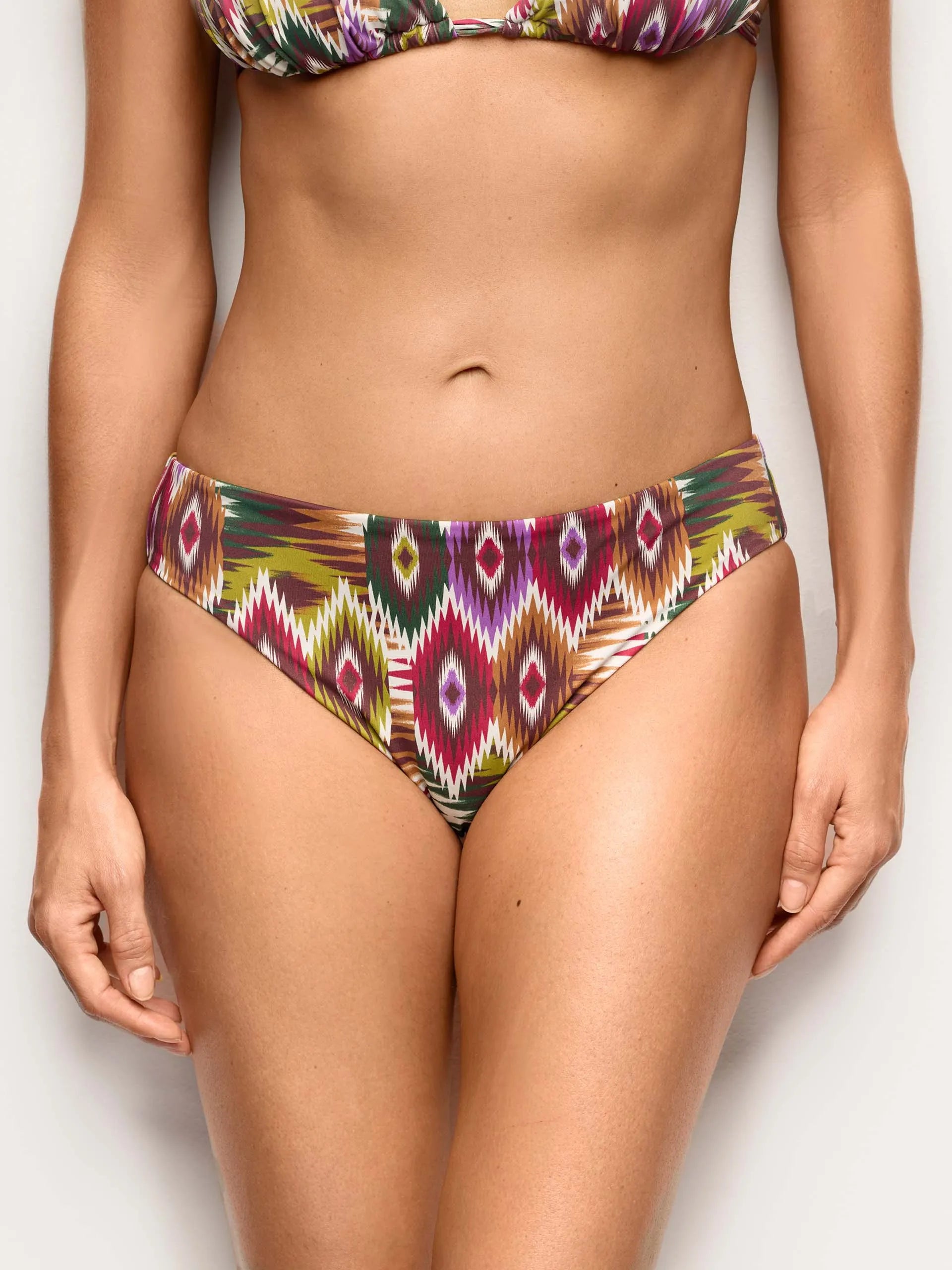 Yamamay Albania Low-side bottom | CSLD192029_128_02.jpg