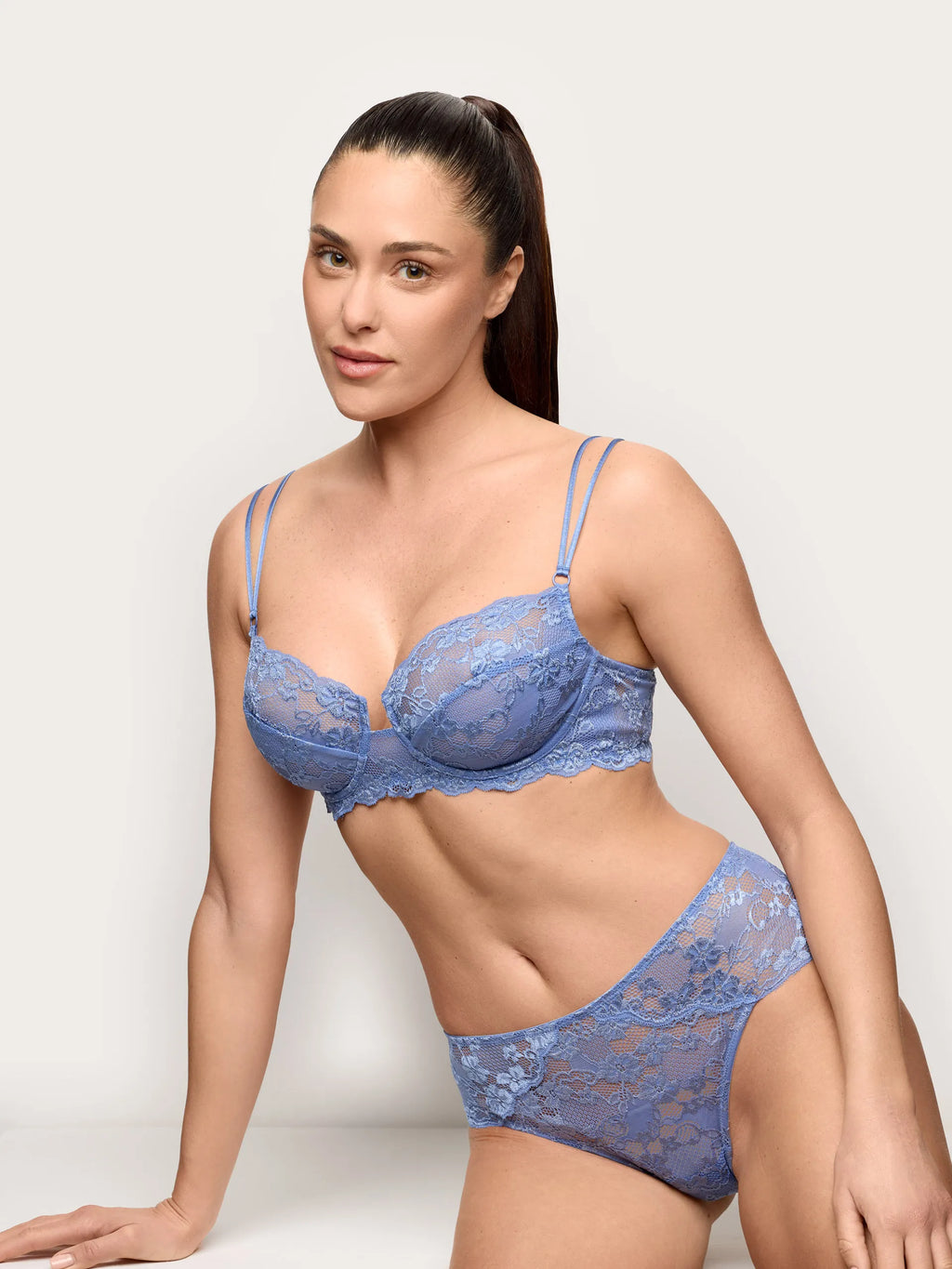 Yamamay Albania Balcony bra in different cup s | IBAD191003_038_01.jpg