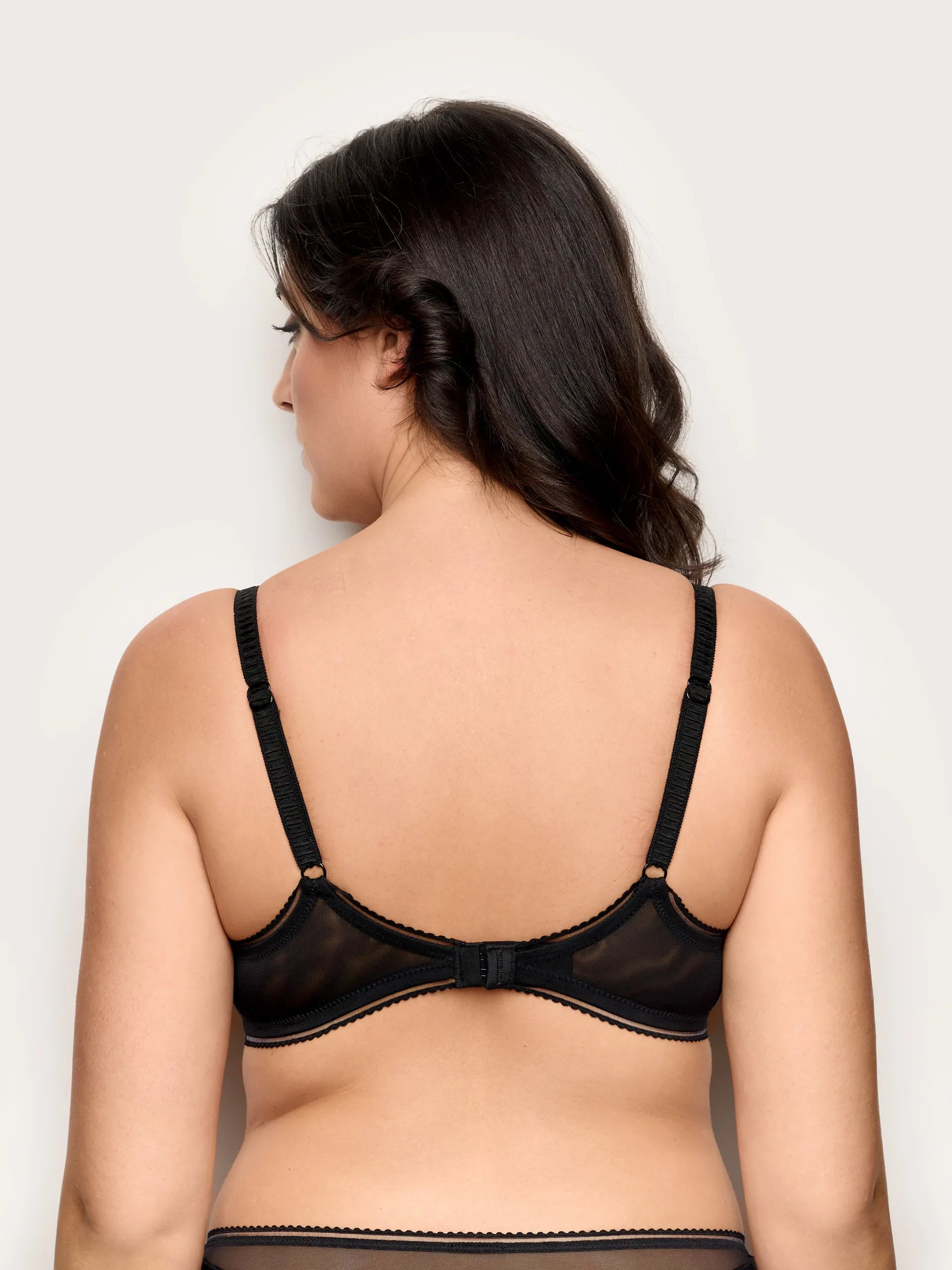 Yamamay Albania Balcony bra in different cup s | IBAD191007_072_03.jpg