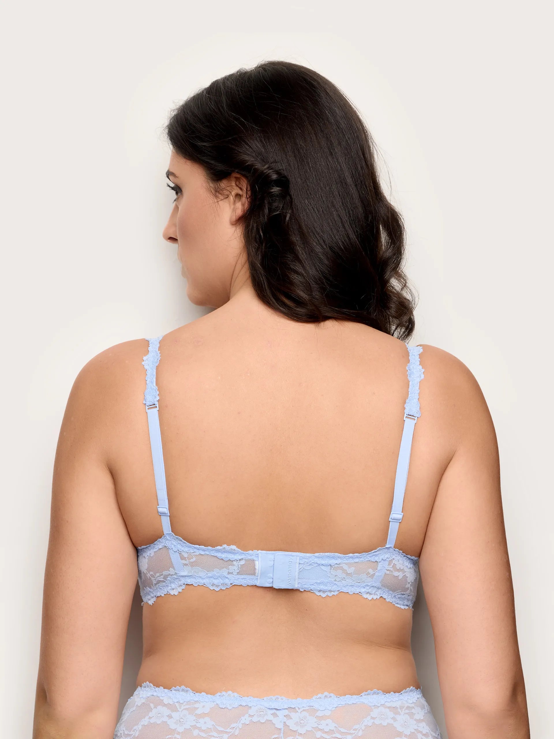 Yamamay Albania Balcony bra | IBAD191008_012_04.jpg