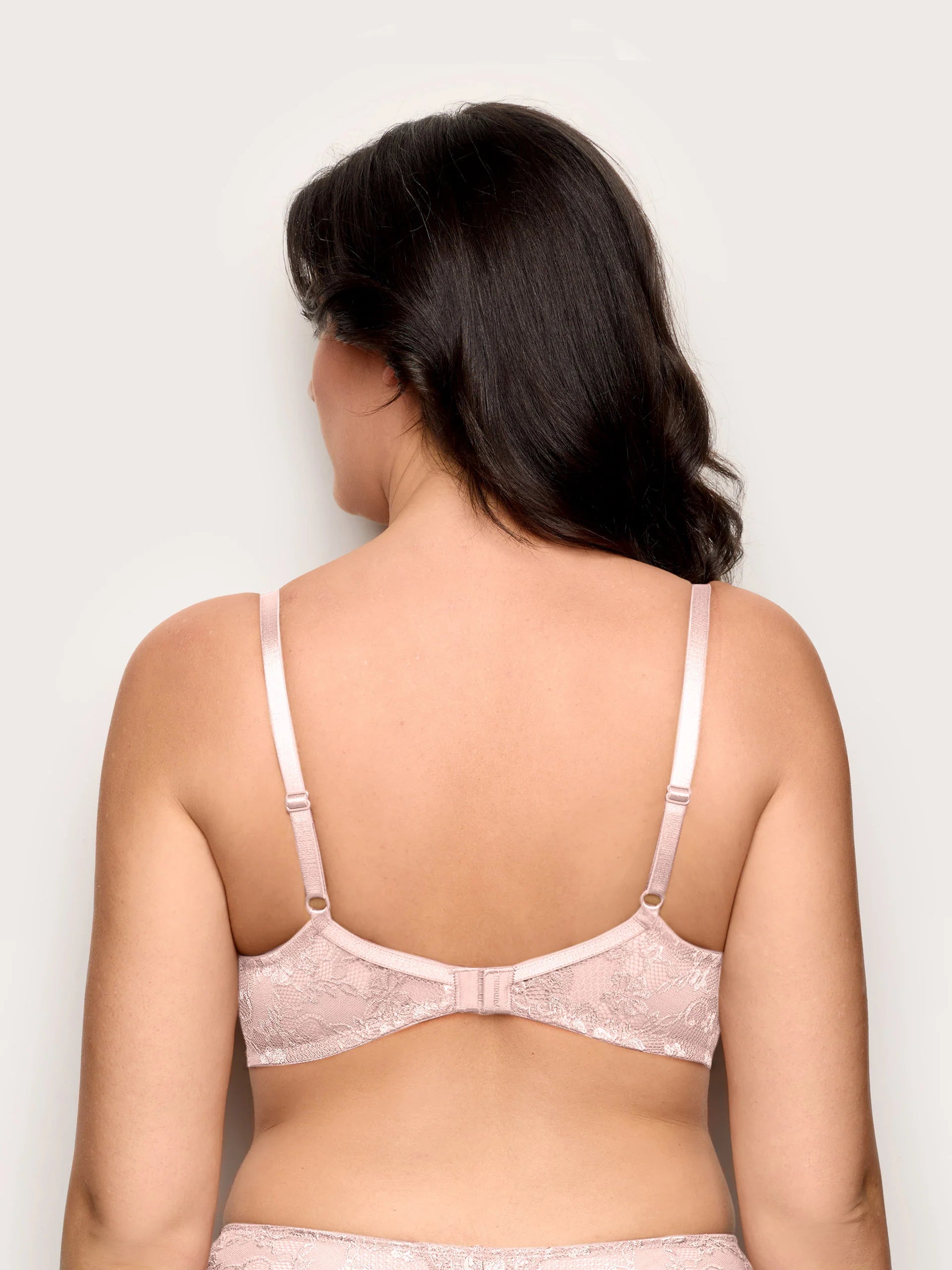 Yamamay Albania Padded balcony bra in diff | IBAD193001239_05.jpg