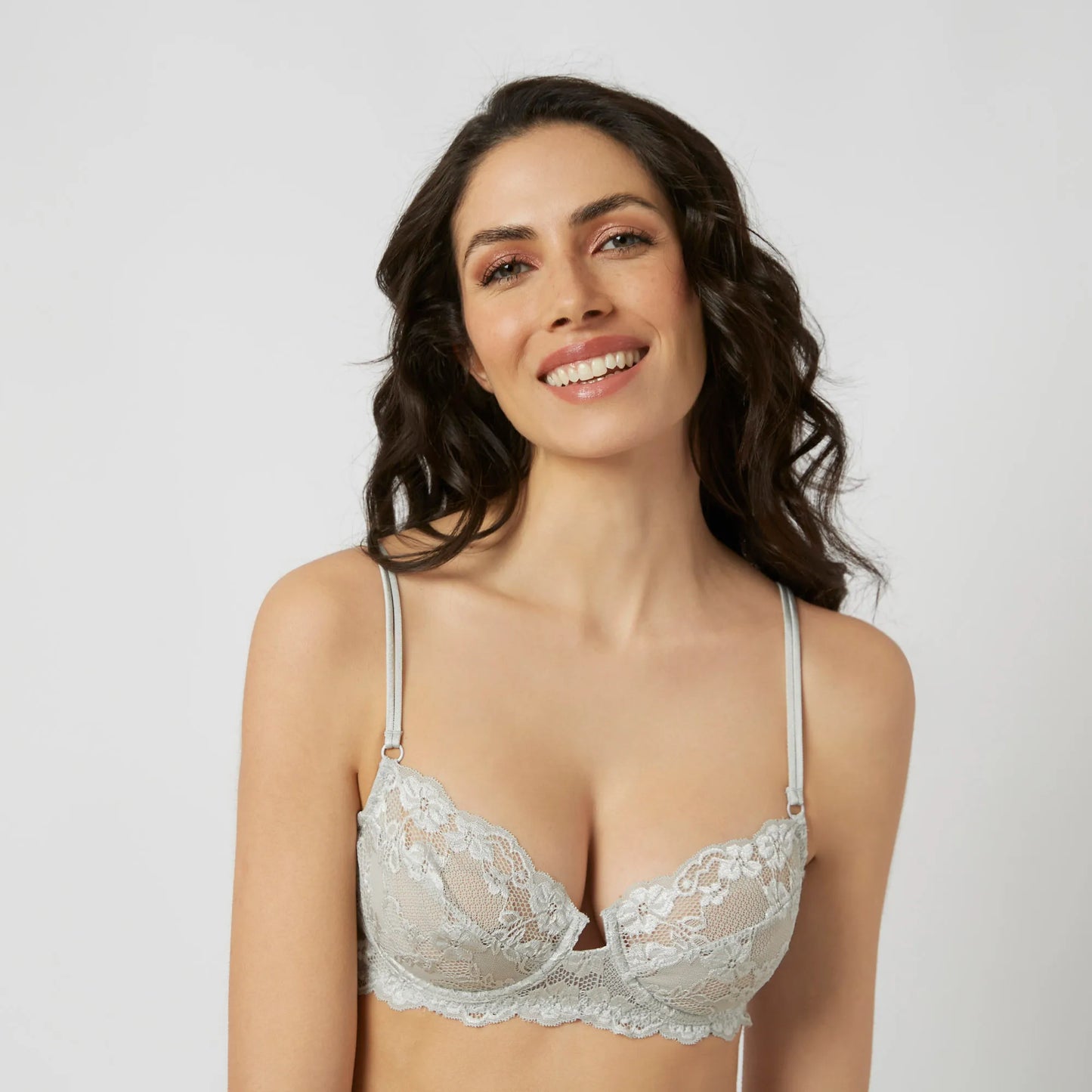 Balcony bra in different cup sizes - PRIMULA