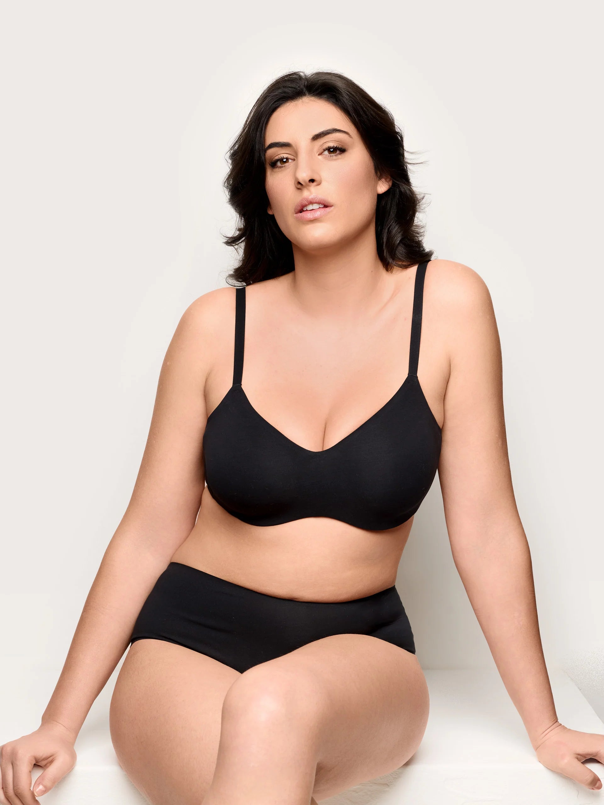 Yamamay Albania Balcony bra in different cup | IBAD99X037072_01_765dd6ec-353b-4b96-9312-b9ef08fc08c8.jpg