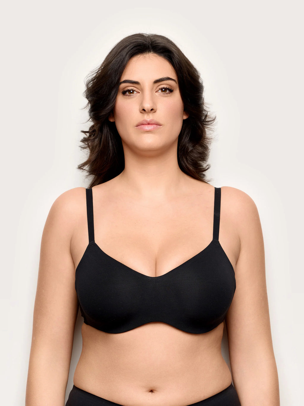 Yamamay Albania Balcony bra in different cup | IBAD99X037072_02_2719efab-2c86-4905-b124-96e2f4bd02f4.jpg