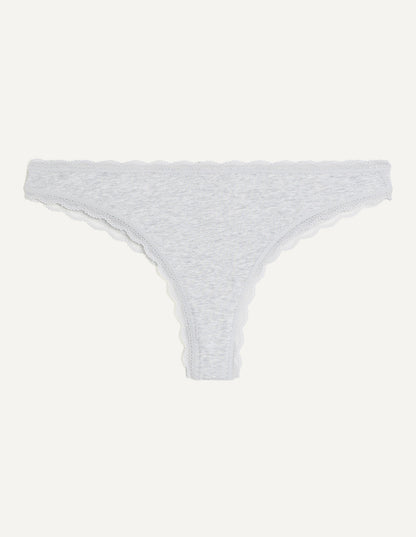 Brazilian_briefs_Vicky