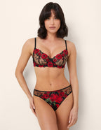 Brazilian briefs_Seville _Yamamay Albania