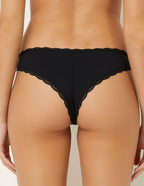 Brazilian briefs_Vicky _Yamamay Albania