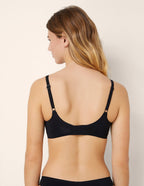 Bralette_Invisible _Yamamay Albania