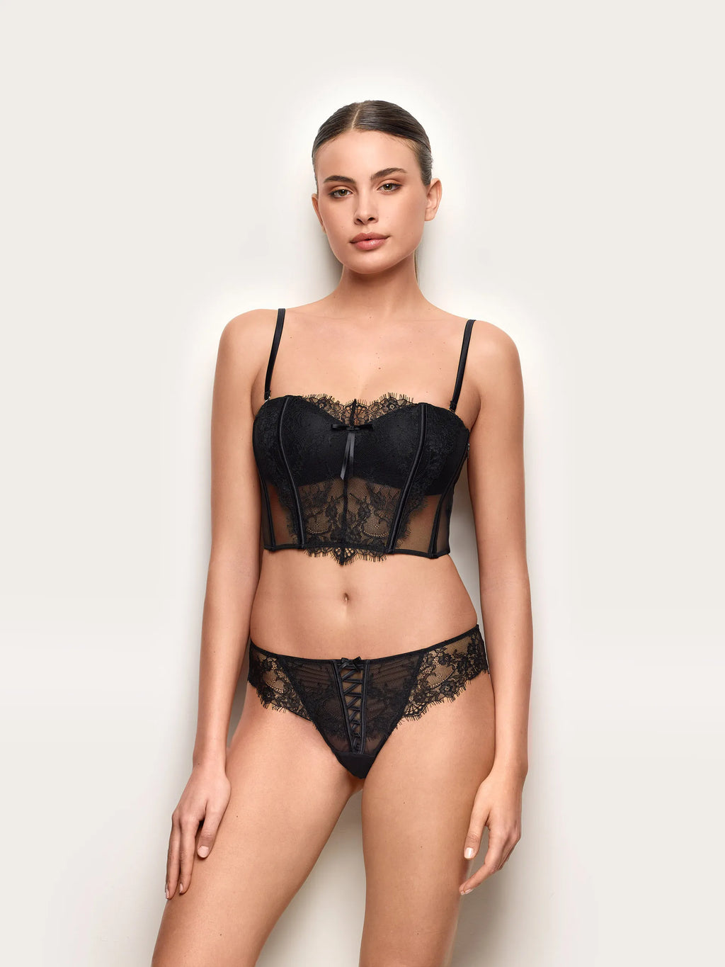 Yamamay Albania G-string French knickers | ICUD191005_072_01.jpg