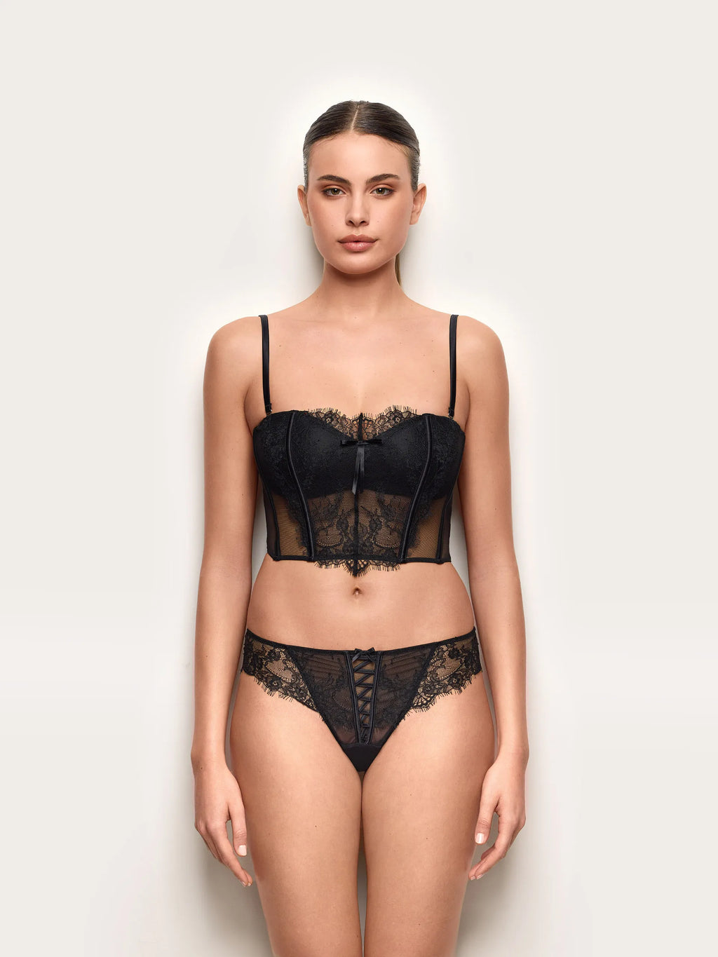 Yamamay Albania G-string French knickers | ICUD191005_072_02.jpg