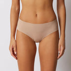 TAGLIO VIVO - Mbathje Braziliane