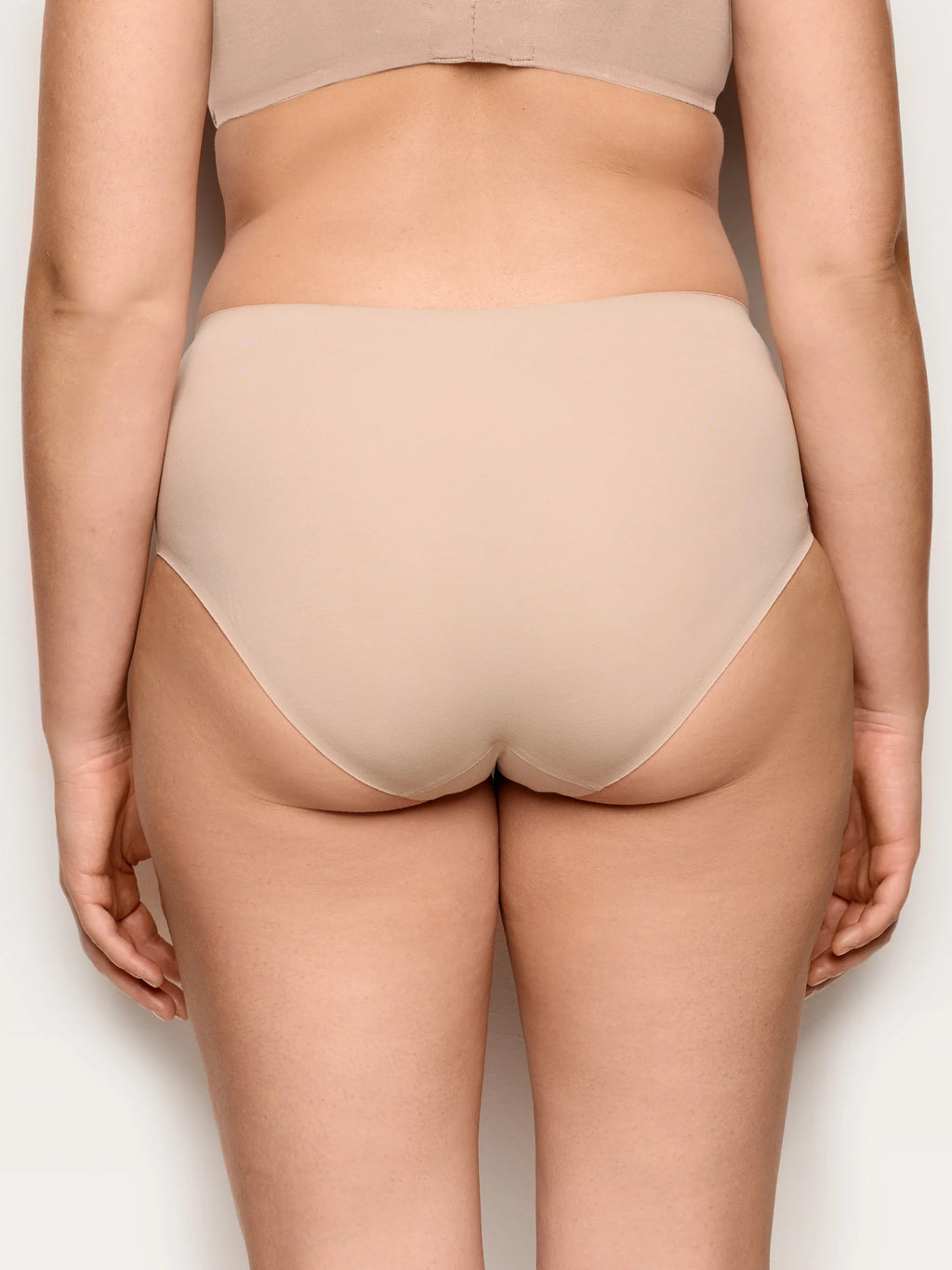 Yamamay Albania French knickers | ICUD99X025216_05_ed77f846-7a2c-4d7c-b4bc-d081785782ec.jpg