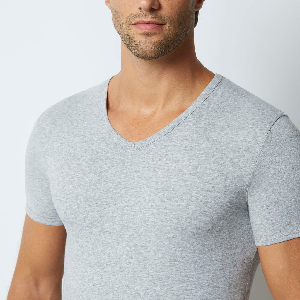 SIMPLY II - T-shirt me mëngë të shkurtra dhe jakë V
