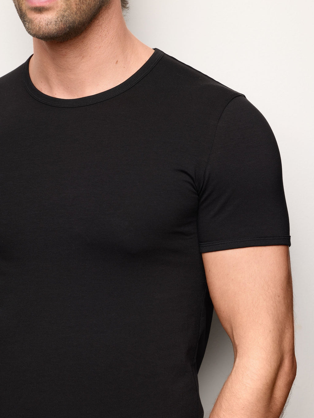 Yamamay Albania T-shirt short sleeve rou | IMAU99X021072_03_dd85ccb8-5ee9-4276-895a-3affec0c1e0c.jpg