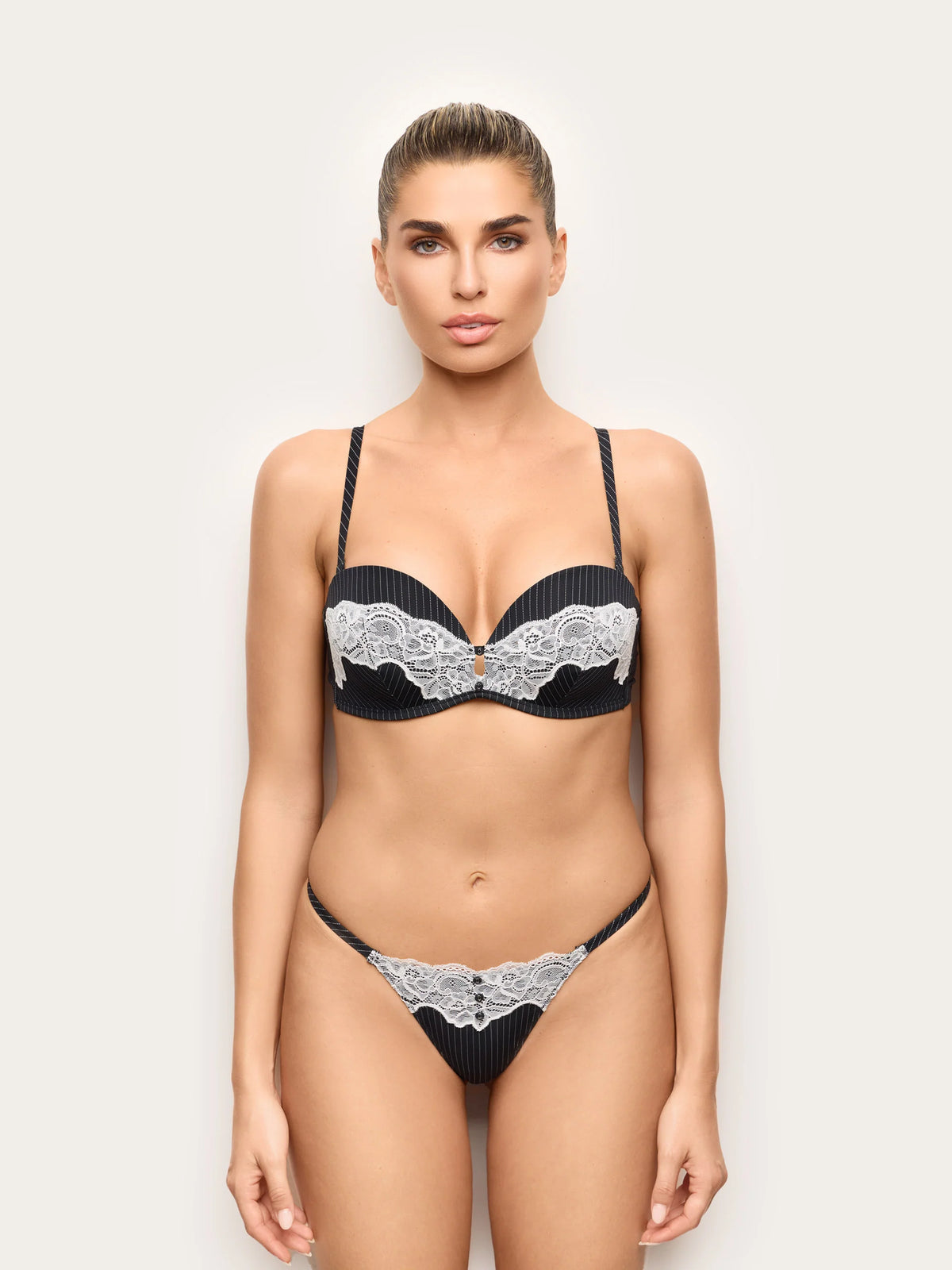 Yamamay Albania G-string | IPED193007128_02.jpg