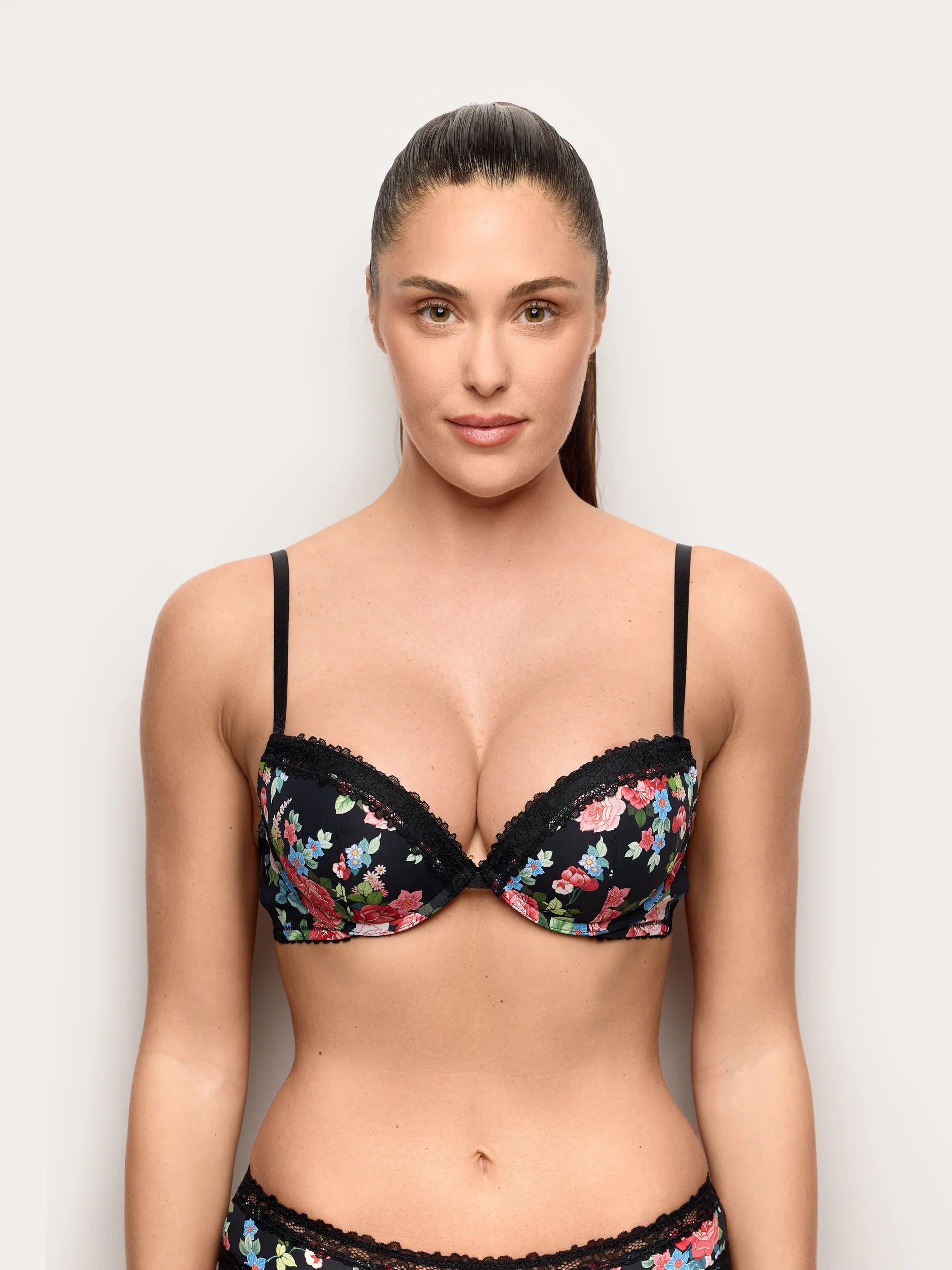 Yamamay Albania Push up bra | IPUD191012_128_02.jpg