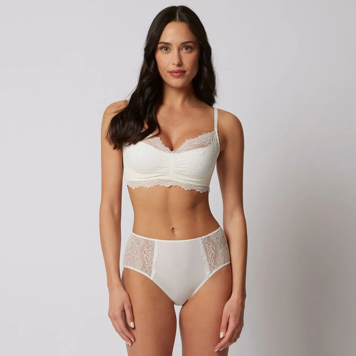 ORCHIDEA - Reçipetë bralette formuese, në përmasa të ndryshme kupash