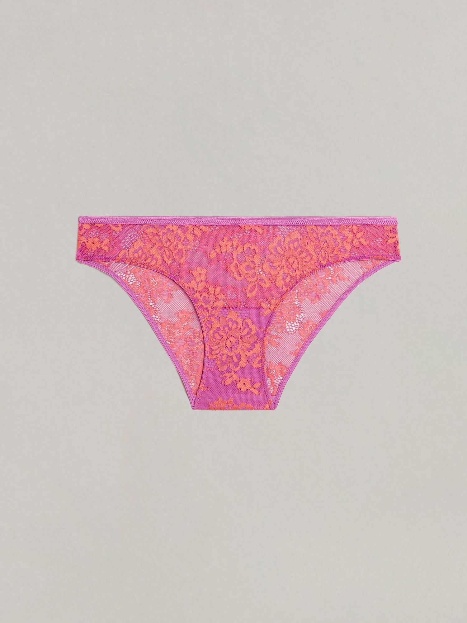 Briefs - Syrma