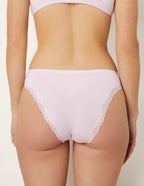 Modal/Seta - Mbathje