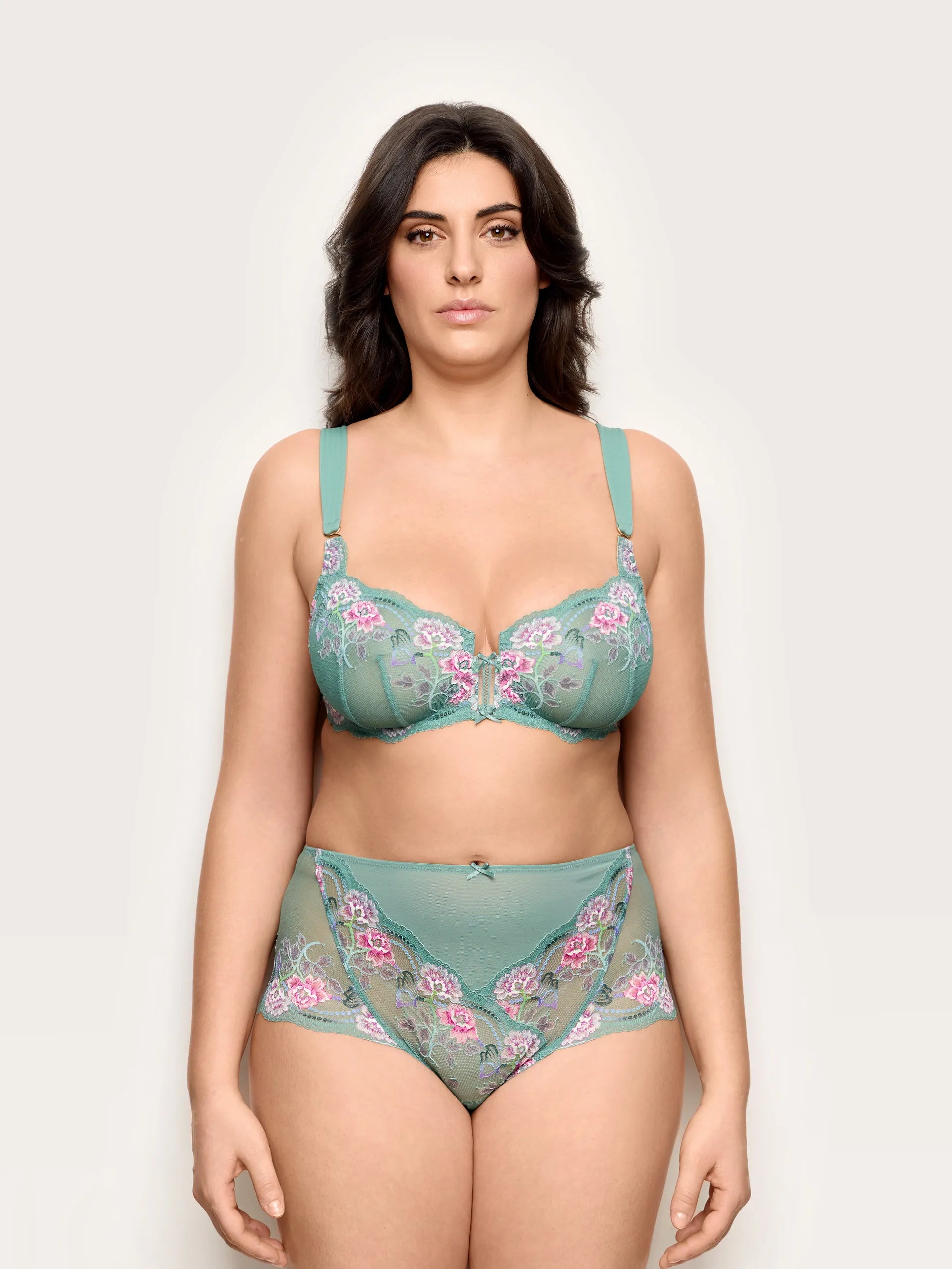 Yamamay Albania High-waist bottom | ISLD191012_120_02.jpg