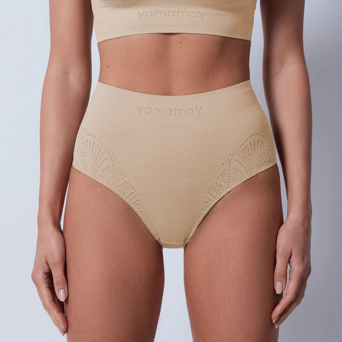 High waist briefs - Be You