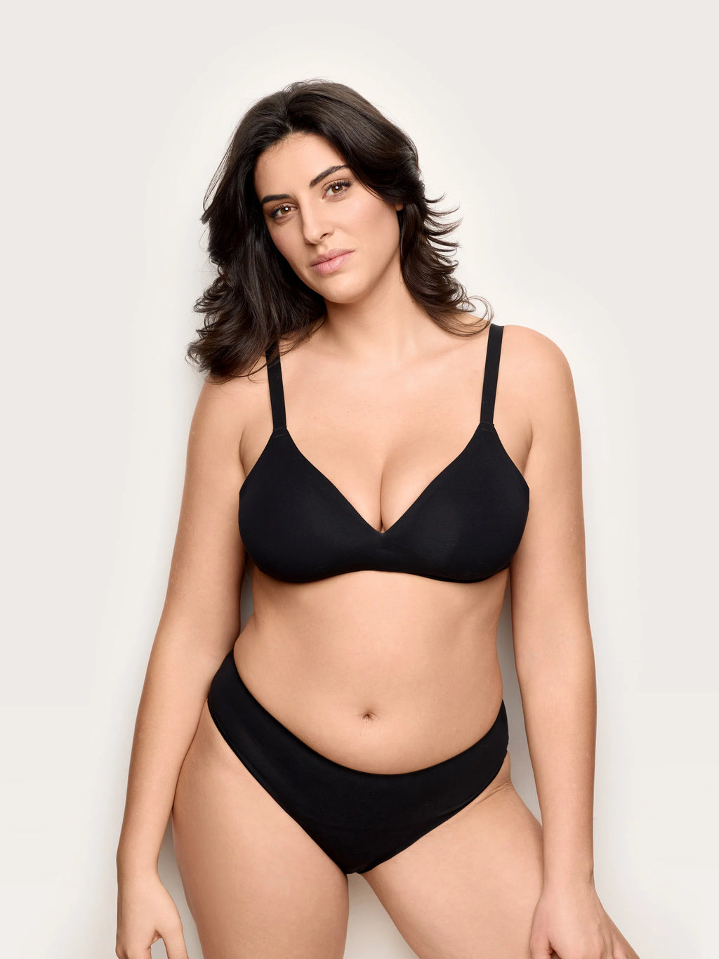 Yamamay Albania Triangle bra | ITRD99X021072_01_c8ca1a0e-d8ab-4ada-97fe-5483b728d904.jpg