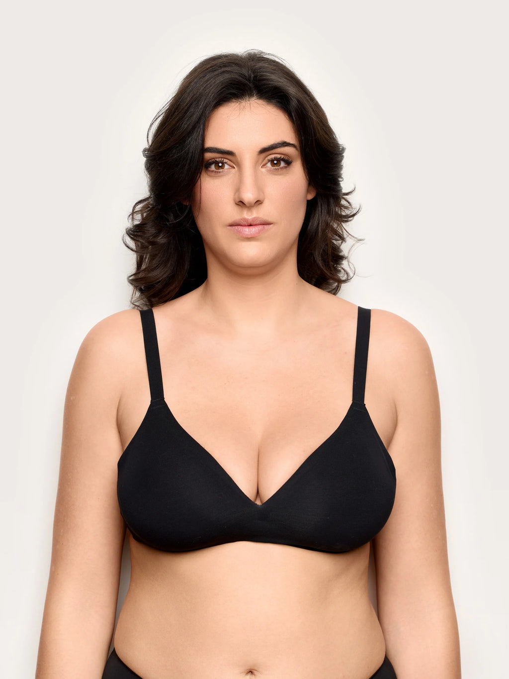 Yamamay Albania Triangle bra | ITRD99X021072_02_f2f378bc-6742-4e67-a4b1-8f89f612ffad.jpg